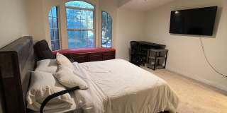 219 W HARMONT Drive Gallery 21