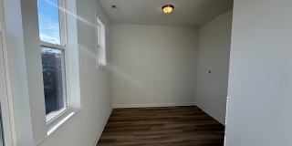 909 Baltic Avenue - 1 Gallery 12