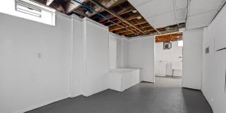 19121 Kingsville St Gallery 16