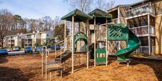 Lake House at Martin's Landing Gallery 36