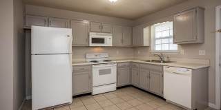 Fort Town Place Gallery 4