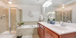 7150 HUNTLEY CREEK Place Gallery 9