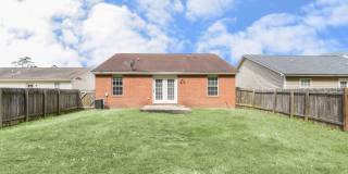 3 Bedroom, 2 Bath Home with Fully Fenced Yard – Pet Friendly! Gallery 28