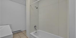 121 S 14th Street Gallery 14