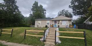 2402 Lakehurst Avenue Gallery 15