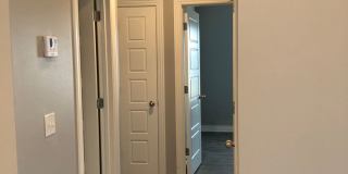 BEAUTIFUL BENTONVILLE HOME - LARGE FENCED IN YARD - GREAT LOCATION Gallery 12