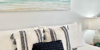 3945S- The Sunset Lane Cottage | FURNISHED Gallery 20