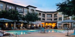 Avalon Lakeside Gallery 29