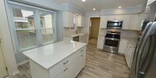 Gourmet Kitchen! Gallery 7