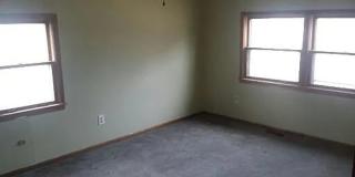 Beautiful 4 Bedroom 2 Bathroom Home Gallery 7