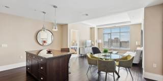 Bell at the Pike Gallery 17