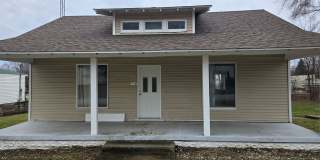 Spacious 2-Bedroom, 1-Bathroom Home – $1,300/Month | Move-In Special Available Gallery 1