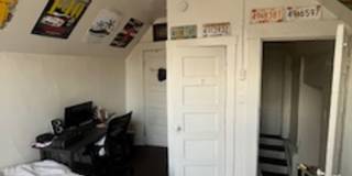 SUMMER SPECIAL!! - 5 BR / 2 BA - Available AUGUST 2026! Gallery 19