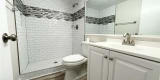 1182 PINE RIDGE Circle W Gallery 19