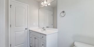 Room in 3 Bedroom Home at Alderman Way Gallery 1