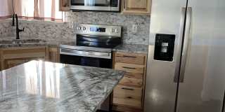 1517 E Falcon Ln Gallery 1