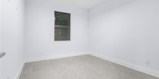142 SW 33rd Place Gallery 22