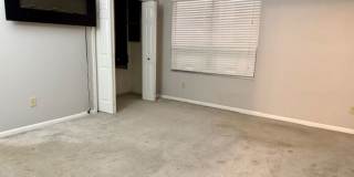 160 North Wall Street Gallery 10