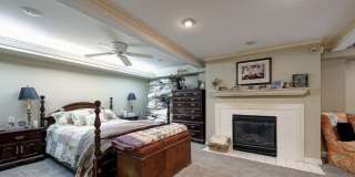 410 North Oliver Avenue Gallery 8