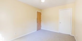 4 Bedrooms & 2.5 Bathrooms Gallery 11