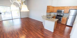 449 N WINDSOR Gallery 9