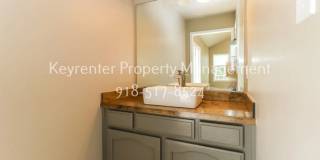 3 Bed 2 Bath South Tulsa with Pool, Jenks Schools Gallery 27