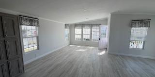 53 6th Street West Gallery 6