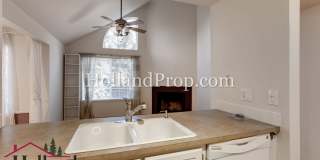 Great NW Portland Condo in Rock Creek ready for you! Gallery 7