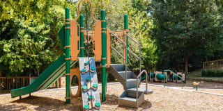 Hunters Glen Gallery 18