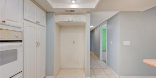 3518 Blackstone Street Gallery 17