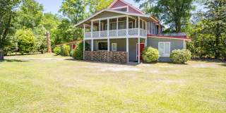 UNFURNISHED - 2 Bed 2 Bath + HUGE BONUS in a wooded oasis - NO HOA - off Middle Sound Loop Gallery 1