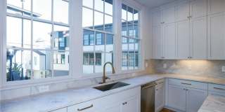 96 Sheridan Drive Gallery 10