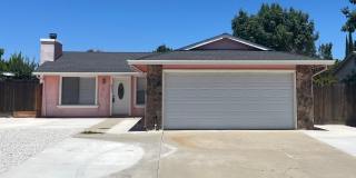 Beautiful Tracy Home! Gallery 1