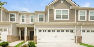 1035 Legacy Ct Gallery 1