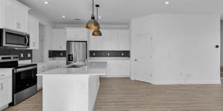 14075 SW Thorens Drive Gallery 7