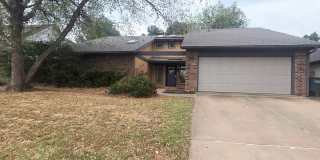 Perfect home for anyone that needs ample space! Gallery 1