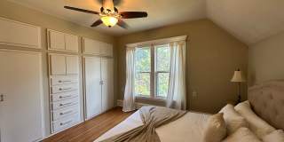 Fully Furnished 3 Bedroom Historic Home in Minneapolis Gallery 10