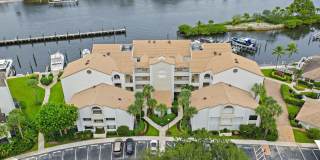 811 Oak Harbour Drive Gallery 31