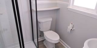 Walk to the Beach, 2 Bedroom, 1 Bath, Unfurnished Condo, Utilities Included! Gallery 9