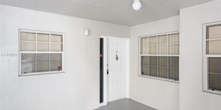2871 N Oakland Forest Dr Gallery 2