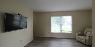 Available now! Home near downtown Gallery 7