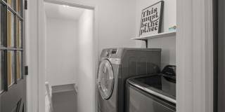 2 Southport Lane Gallery 54