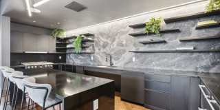 The Devan Gallery 23