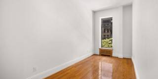 39 W 54th St Gallery 4