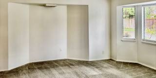 3 Bed / 2 Bath Kirkland-Finn Hill rambler $2,995/month Gallery 7