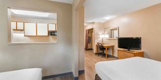 Cleveland - Westlake Gallery 33