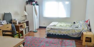 22 N Franklin St Gallery 16