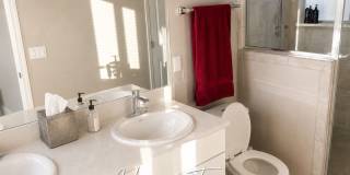 Super Cute Townhome in a Fantastic Location - 54 Cheyenne Blvd Gallery 9