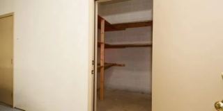 1378 Perry Street Gallery 22