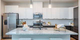 Sonderly at the Concourse Gallery 10